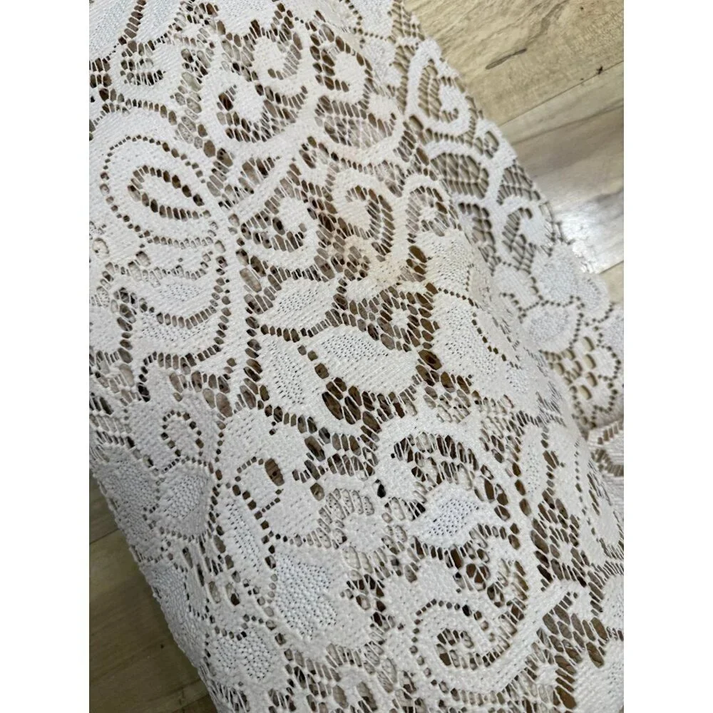 Vintage Lace-Style Plastic Table Mat / Doily
